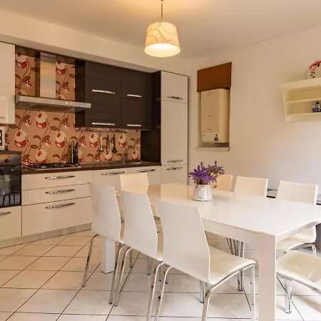 Ca Del Bernardi By Interhome Lägenhet *